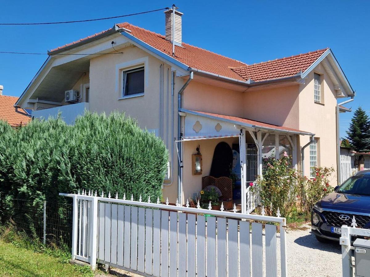 Appartement Andrea Galambok エクステリア 写真